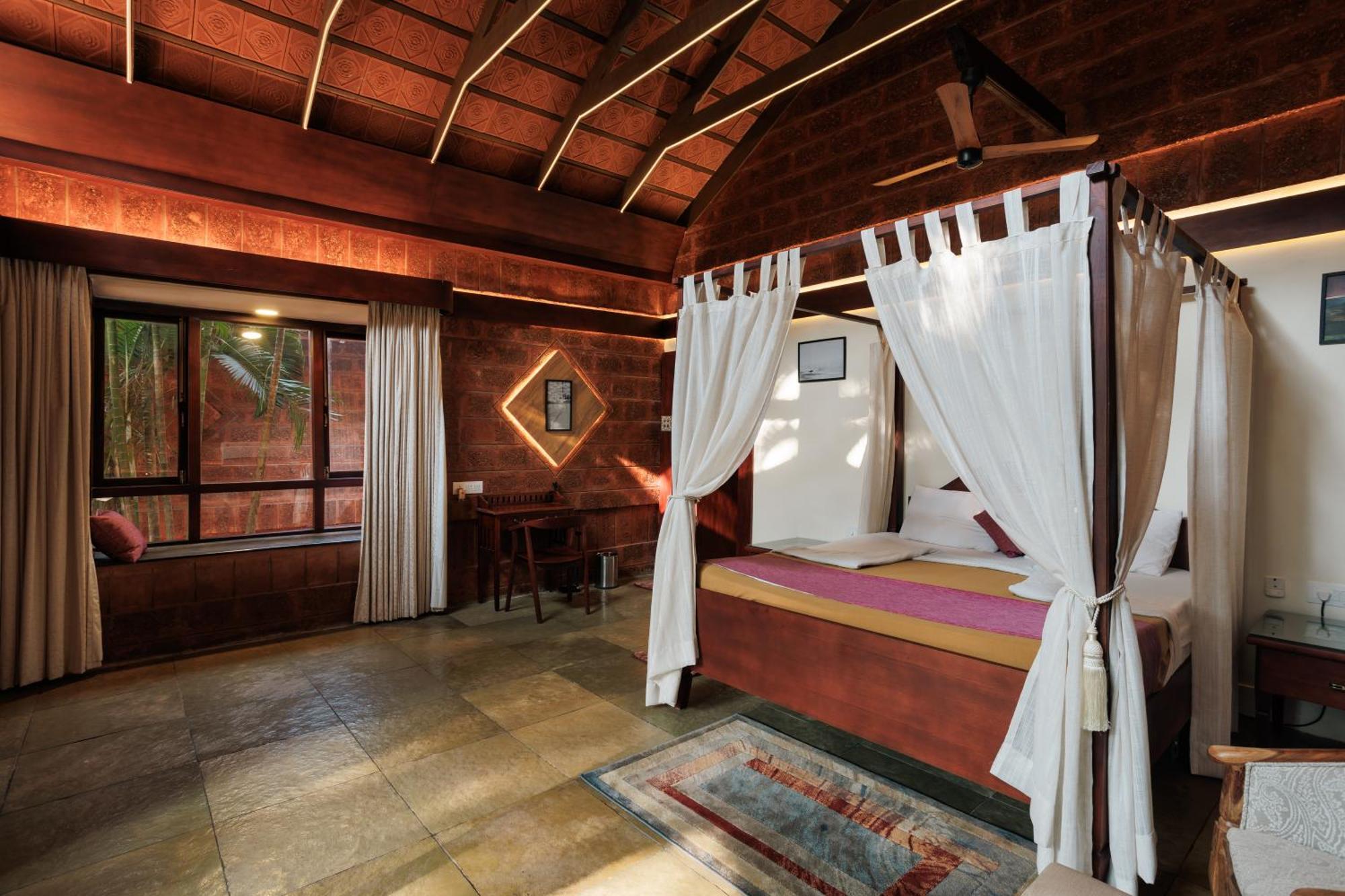 Sai Vishram Beach Resort Bainduru Kültér fotó