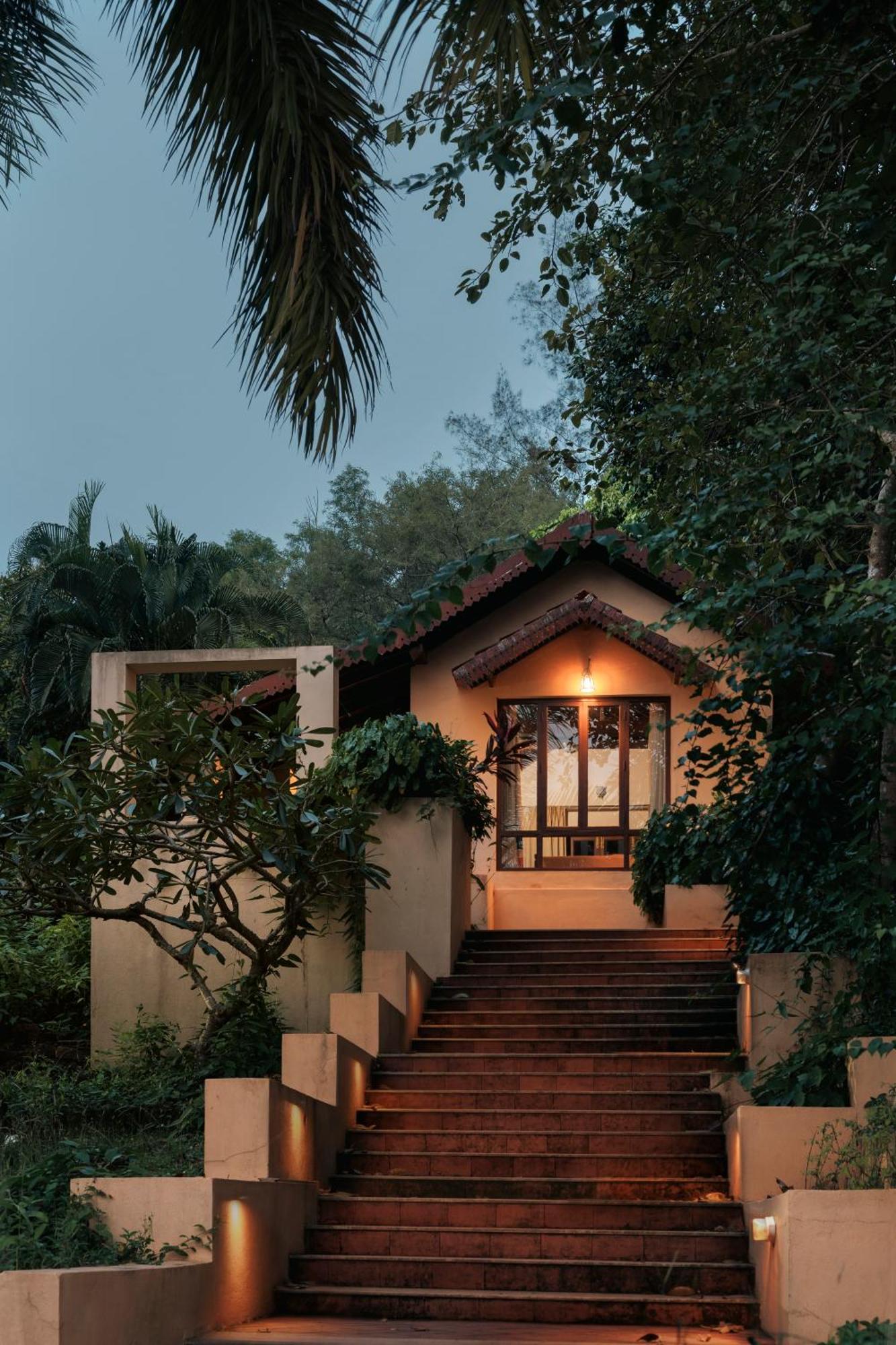 Sai Vishram Beach Resort Bainduru Kültér fotó